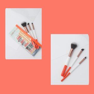 Brand New La Noche Brush Set